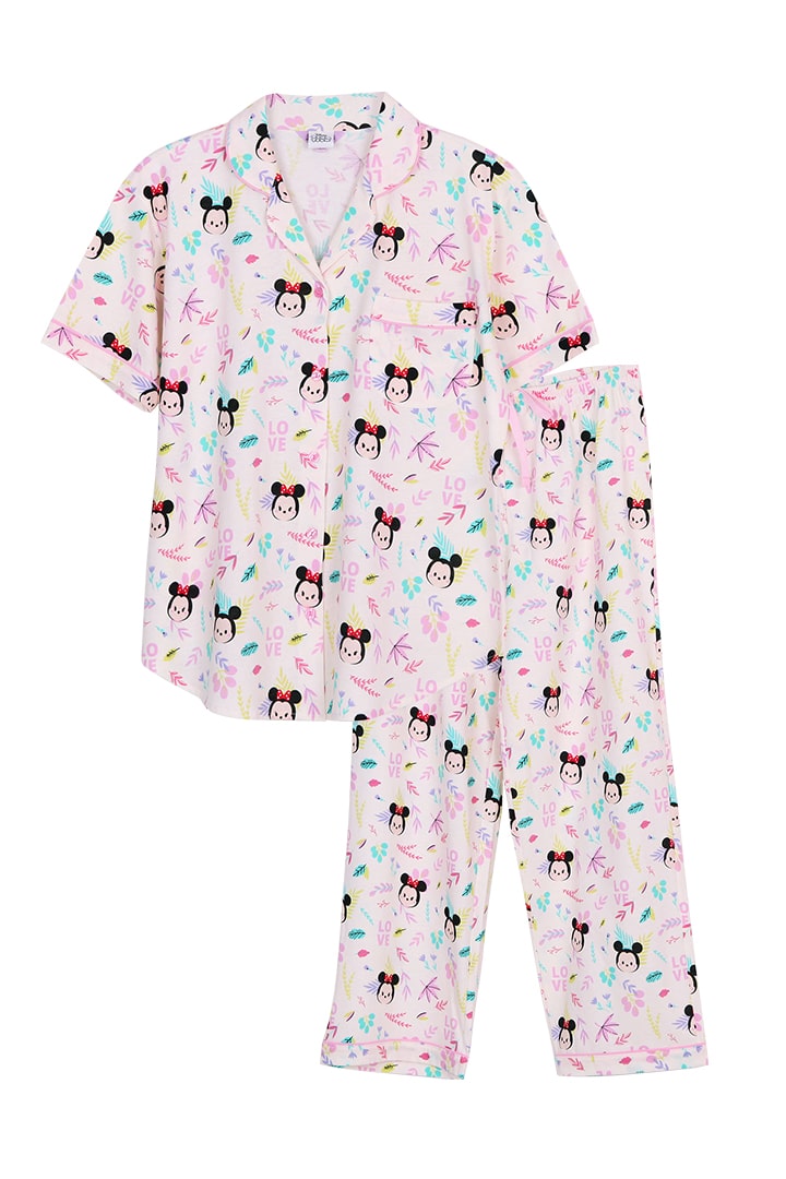 ชุดนอนผู้หญิง JOSILINS เซตเสื้อแขนสั้น และกางเกงขายาว Tsum Tsum : Loveing Nature Mickey&Minnie สีครีม