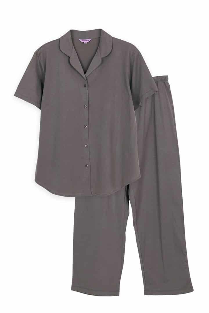 ชุดนอนผู้หญิง JOSILINS เซตเสื้อแขนยาว และกางเกงขาสั้น Supersoft สีชมพูอ่อน สีเทา และสีกรม