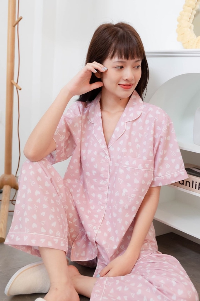 ชุดนอนผู้หญิง JOSILINS เซตแขนสั้นขายาว Mini Heart สีชมพู และสีเทาอ่อน