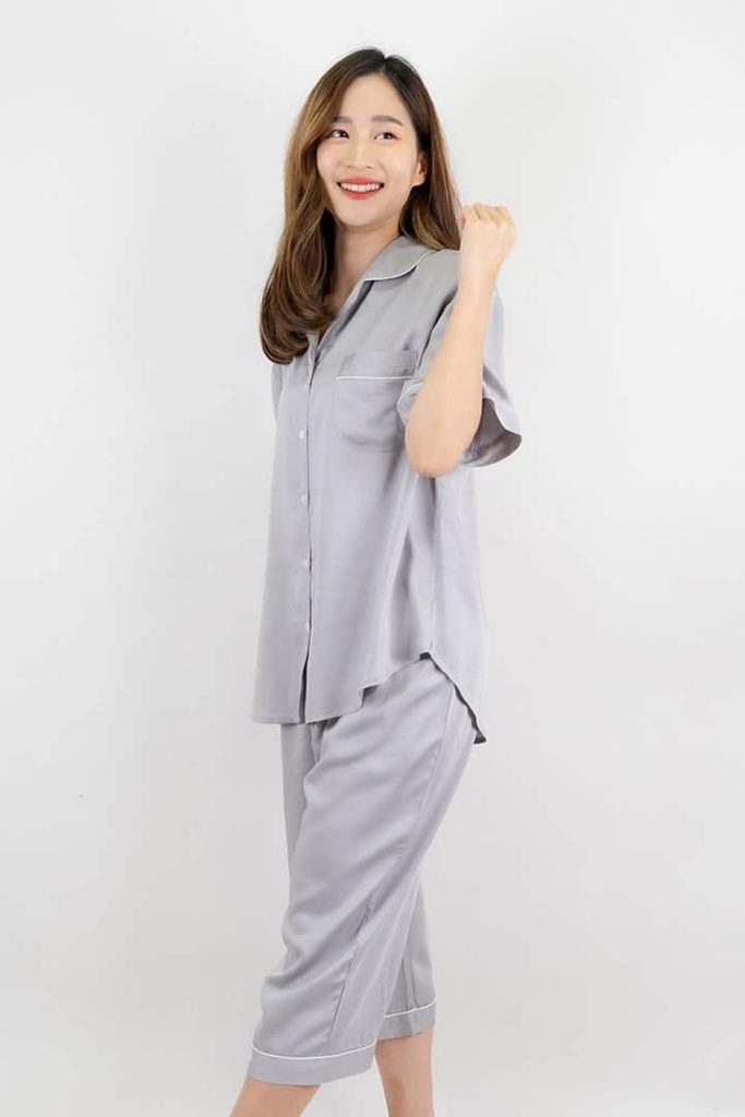 ชุดนอนผู้หญิง JOSILINS เซตแขนสั้นขาสี่ส่วน Bamboo Collection