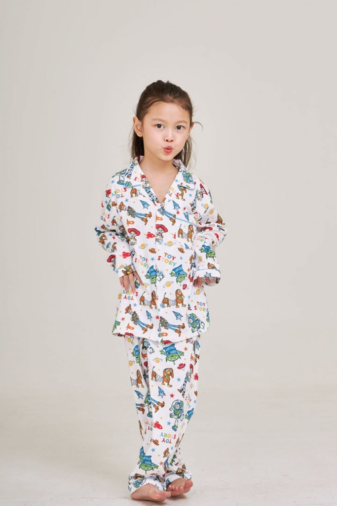 ชุดนอนเด็ก MOMOJI เซตแขนยาวขายาว Toy Story chapter 1