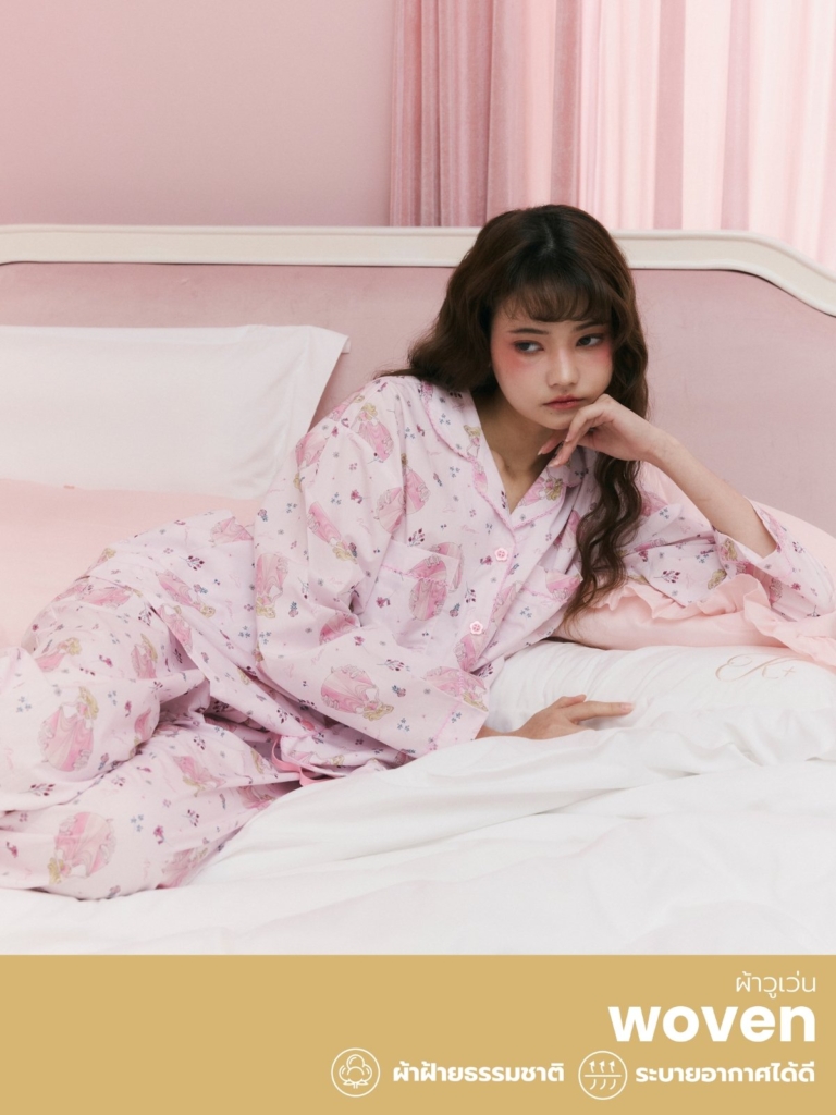 Josilins ชุดนอน ผู้หญิง ลิขสิทธิ์ Disney Princess คอลเลคชัน Aurora Dream Kiss ผ้าวูเว่น SM ML LXL